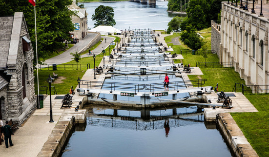 掌握加拿大买房“八部曲”,房产菜鸟变达人