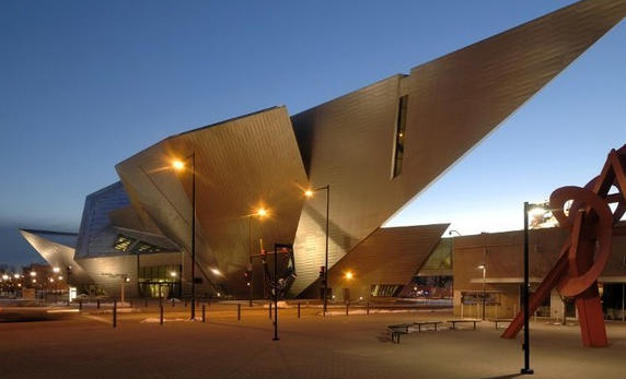 加拿大房产：新房和二手房选哪个好？