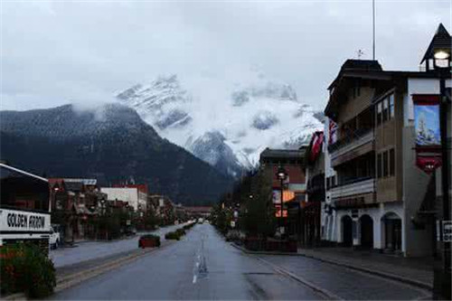 在滑铁卢租房签约之前需要注意什么问题？