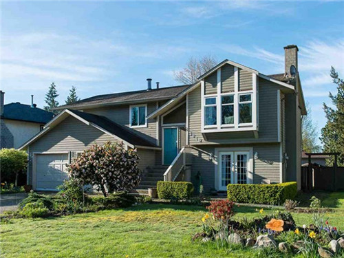 怎么从机场去加拿大滑铁卢大学?